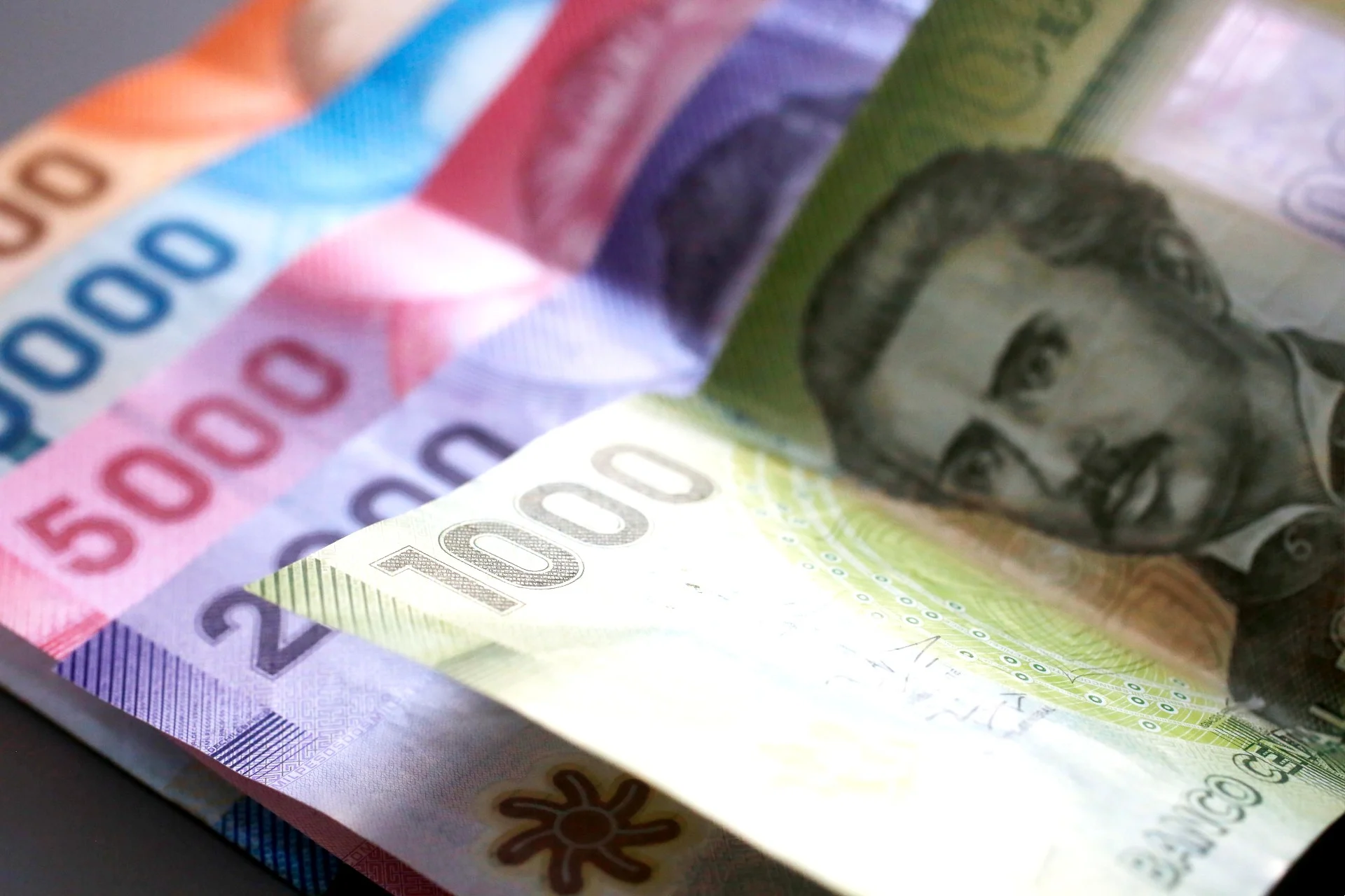 ¿Dinero en efectivo o pago digital?